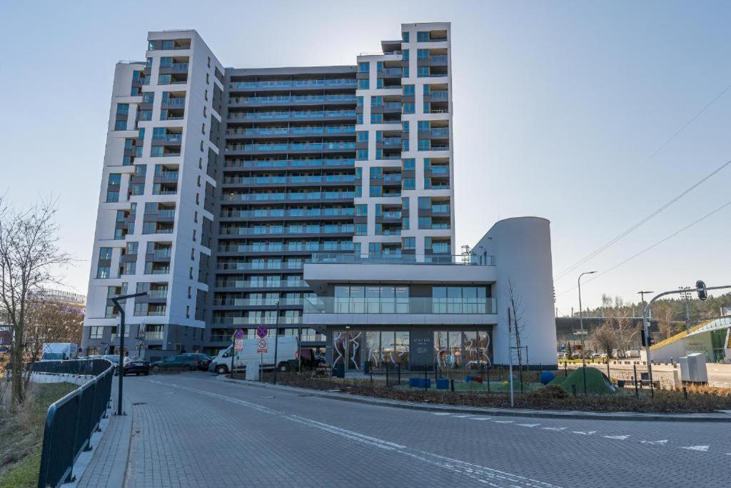 Apartamenty Bruno I Bianca W Symphony Modern Tower Gdynia 2 I 3 Pietro Exterior foto